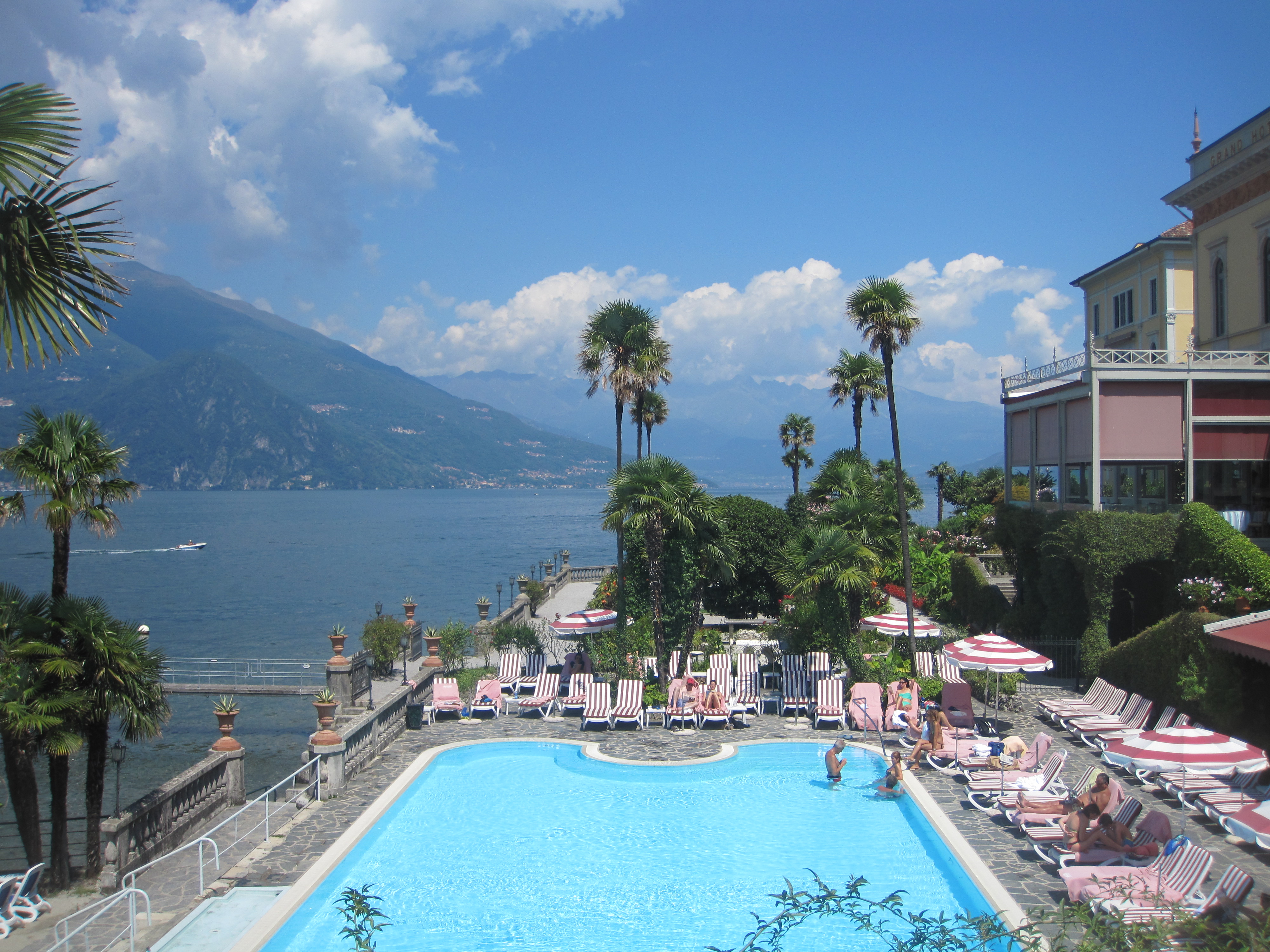 Swimming Pool of Grand Hotel Villa Serbelloni, Bellagio. Photograph by The Traveling Gentleman @travelinggentleman